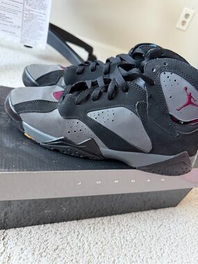 Jordan Retro 7 Box Label in Black and White